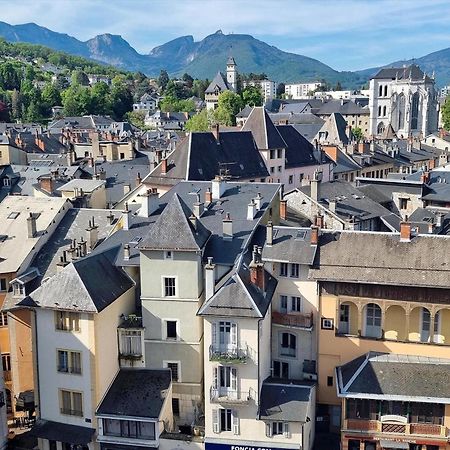 Logement Autour De Moi * * * * * Шамбери Екстериор снимка