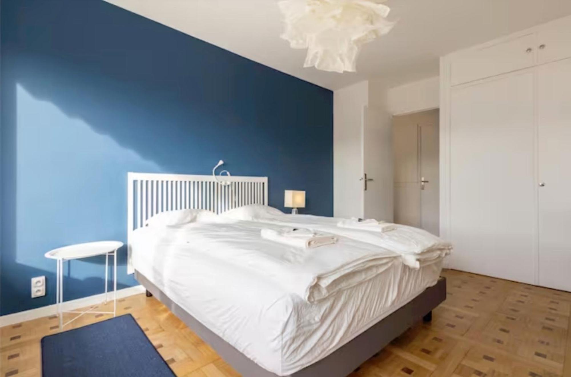 Logement Autour De Moi * * * * * Шамбери Екстериор снимка